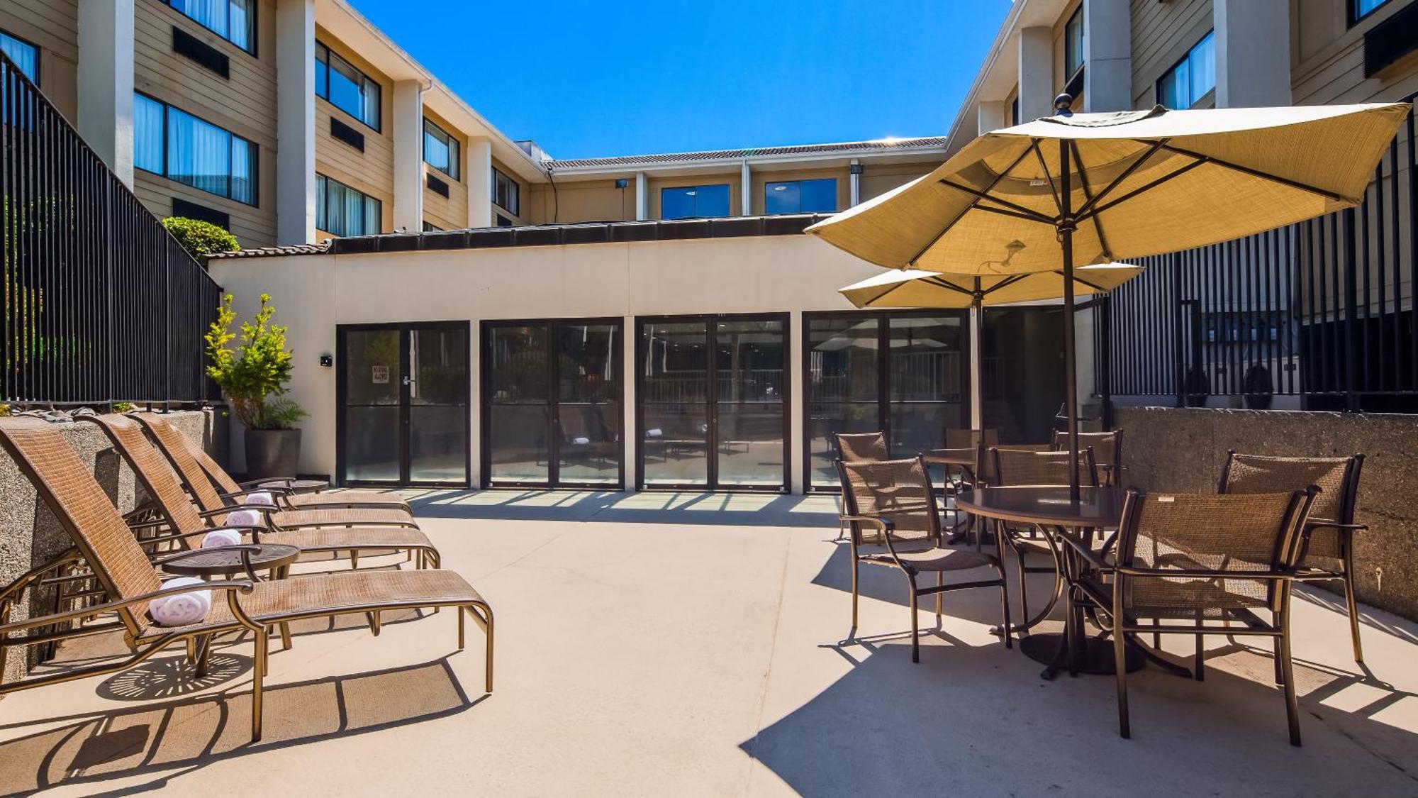 סי טק Best Western Seattle Airport Hotel מראה חיצוני תמונה